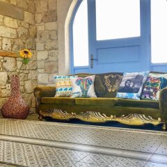 Alacati Viola Hotel Чешме развлечения