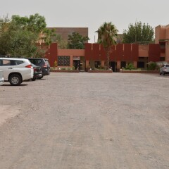 Отель Hôtel La Gazelle Ouarzazate Марокко, Уарзазат - отзывы, цены и фото номеров - забронировать отель Hôtel La Gazelle Ouarzazate онлайн парковка