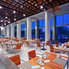 Отель Mai Khao Lak Beach Resort & Spa питание фото 2