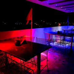 Hotel Sunday Inn развлечения