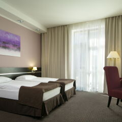Гостиница AZIMUT Hotel FREESTYLE Rosa Khutor в Эсто-Садке - забронировать гостиницу AZIMUT Hotel FREESTYLE Rosa Khutor, цены и фото номеров Эсто-Садок комната для гостей фото 2