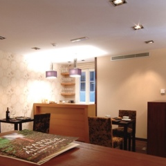 Отель Boutique Barcelona Bed and Breakfast Испания, Барселона - отзывы, цены и фото номеров - забронировать отель Boutique Barcelona Bed and Breakfast онлайн гостиничный бар