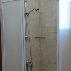 Апартаменты Captain Karas Holiday Apartments ванная