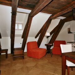 Отель Residence U Mecenáše Чехия, Прага - отзывы, цены и фото номеров - забронировать отель Residence U Mecenáše онлайн сейф в номере