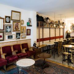 Отель Pars Teatro Hostel Испания, Барселона - отзывы, цены и фото номеров - забронировать отель Pars Teatro Hostel онлайн гостиничный бар