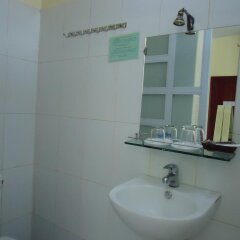 Nam Ngai Hotel Хойан ванная