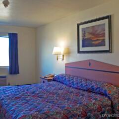 Days Inn by Wyndham Baytown Garth Road I10 East in Baytown, United States of America from 81$, photos, reviews - zenhotels.com guestroom photo 2