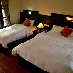 Отель Rhino Lodge & Hotel Непал, Саураха - отзывы, цены и фото номеров - забронировать отель Rhino Lodge & Hotel онлайн сейф в номере