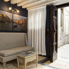 Отель GKK Exclusive Private Suites Venezia Италия, Венеция - отзывы, цены и фото номеров - забронировать отель GKK Exclusive Private Suites Venezia онлайн интерьер отеля фото 2