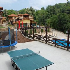 Отель Valdi Hill Complex Боженци детские мероприятия