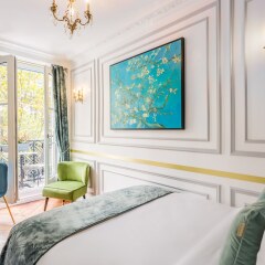 Отель Sunshine 2 bedroom - Luxury at Louvre Париж комната для гостей фото 4