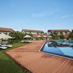 Отель The Calm Resort & Spa фото 2