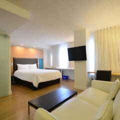 Отель Bond Place Hotel Канада, Торонто - 2 отзыва об отеле, цены и фото номеров - забронировать отель Bond Place Hotel онлайн удобства в номере
