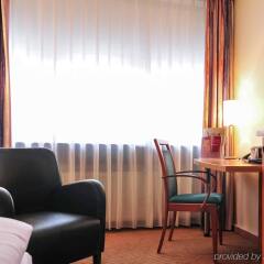 Отель Michel Hotel Braunschweig (ehemals Mercure Hotel Atrium Braunschweig) Германия, Брауншвейг - отзывы, цены и фото номеров - забронировать отель Michel Hotel Braunschweig (ehemals Mercure Hotel Atrium Braunschweig) онлайн