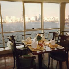 Отель Golden Tulip Sharjah ОАЭ, Шарджа - 1 отзыв об отеле, цены и фото номеров - забронировать отель Golden Tulip Sharjah онлайн питание фото 2