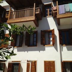 The White House Kalkan Турция, Калкан - отзывы, цены и фото номеров - забронировать отель The White House Kalkan онлайн балкон