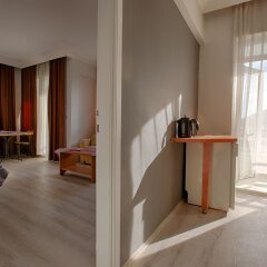 HMA Hotel & Suites in Alanya, Turkiye from 47$, photos, reviews - zenhotels.com balcony
