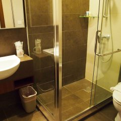 The Swiss Hotel Apartment in Kuala Belait, Brunei from 102$, photos, reviews - zenhotels.com bathroom