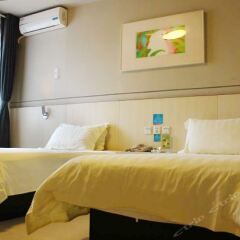 Отель Jinjiang Inn Qingyuan Shifu сейф в номере