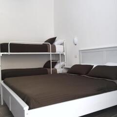 Отель B&B 62 Marinai Бари сейф в номере