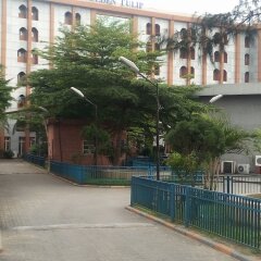 Отель Golden Tulip Airport Hotel Нигерия, Варри - отзывы, цены и фото номеров - забронировать отель Golden Tulip Airport Hotel онлайн парковка