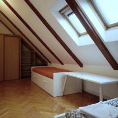 Отель Generous Attic Apartment Чехия, Прага - отзывы, цены и фото номеров - забронировать отель Generous Attic Apartment онлайн комната для гостей фото 4
