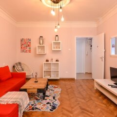 Отель FM Deluxe 2-BDR Apartment - La La Land Болгария, София - отзывы, цены и фото номеров - забронировать отель FM Deluxe 2-BDR Apartment - La La Land онлайн фото 4