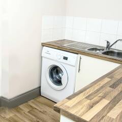 Отель Base Serviced Apartments - Sir Thomas Street Великобритания, Ливерпуль - отзывы, цены и фото номеров - забронировать отель Base Serviced Apartments - Sir Thomas Street онлайн в номере фото 2