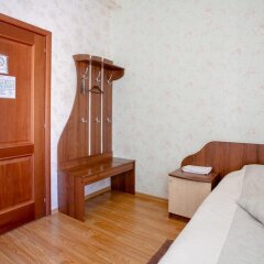 Гостиница Русское Подворье в Ростове Великом отзывы, цены и фото номеров - забронировать гостиницу Русское Подворье онлайн Ростов Великий комната для гостей фото 5