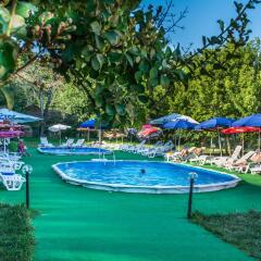 Отель Chaika Hotel Болгария, Св. Константин и Елена - отзывы, цены и фото номеров - забронировать отель Chaika Hotel онлайн бассейн