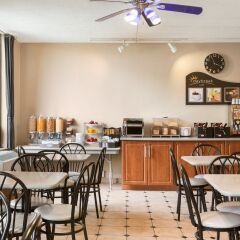 Отель Days Inn Ottawa West Канада, Оттава - отзывы, цены и фото номеров - забронировать отель Days Inn Ottawa West онлайн питание