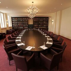 Fleming’s Conference Hotel Frankfurt интерьер отеля фото 3
