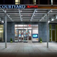Отель Courtyard by Marriott New York Manhattan/Chelsea банкомат