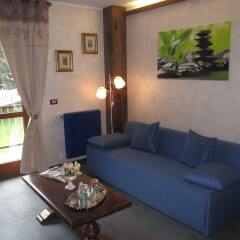 Отель Aosta Belvedere Apartment Италия, Аоста - отзывы, цены и фото номеров - забронировать отель Aosta Belvedere Apartment онлайн комната для гостей
