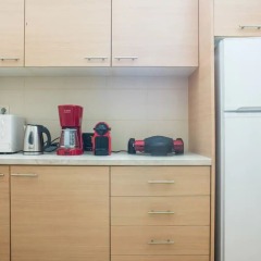 Отель Classy and Chic 2 bedroom apartment Греция, Афины - отзывы, цены и фото номеров - забронировать отель Classy and Chic 2 bedroom apartment онлайн в номере