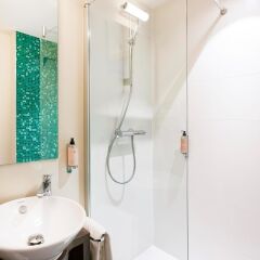 Отель ibis Styles Kortrijk Expo ванная фото 2