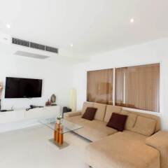 Отель Sunset Plaza Phuket A5 комната для гостей фото 11