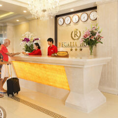 Regalia Hotel интерьер отеля фото 2