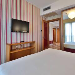 Отель Atahotel The One Сан-Донато-Миланезе удобства в номере фото 2