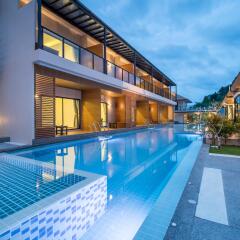 Отель Chermantra Aonang Resort and Pool Suite бассейн
