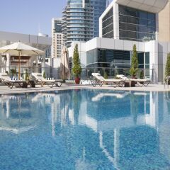 Отель La Verda Dubai Marina Suites & Villas Дубай с домашними животными