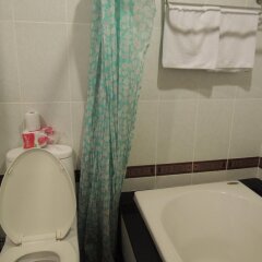 Отель Kieu Huong Hotel Вьетнам, Хошимин - отзывы, цены и фото номеров - забронировать отель Kieu Huong Hotel онлайн ванная