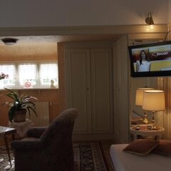 Отель George Pension комната для гостей