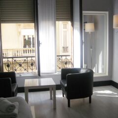 Отель B&B Hi Valencia Cánovas комната для гостей фото 2