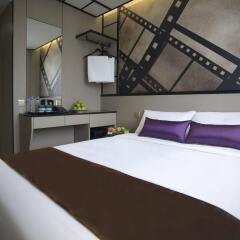 Hotel 81 (Premier) Hollywood комната для гостей фото 4