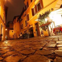 Отель Holiday House Trastevere