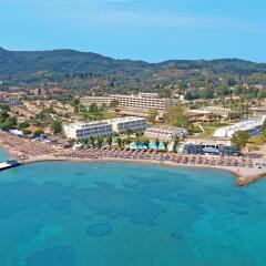 Messonghi Beach Hotel Сивота пляж