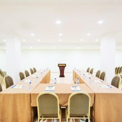 Отель Iberostar Bellevue - All Inclusive Черногория, Будва - 12 отзывов об отеле, цены и фото номеров - забронировать отель Iberostar Bellevue - All Inclusive онлайн помещение для мероприятий