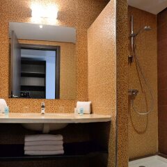 Отель Wazo Appart-Hôtel ванная фото 2