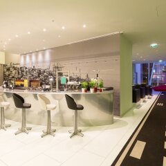 TRYP Lisboa Aeroporto Hotel гостиничный бар